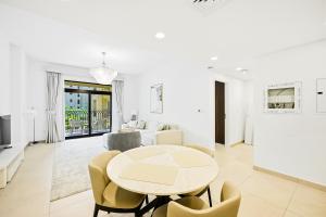 ThriveHomes 1BR Sanctuary with Direct Access to Burj & Beach