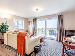 1 Bed in Bude oc-82365