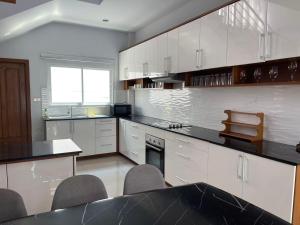 T2-Central Pattaya Pool Villa Near Walking Street