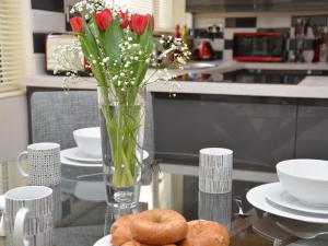 2 Bed in Newquay oc-43688