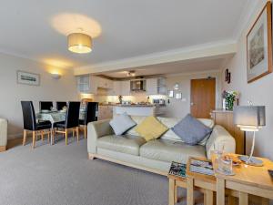3 Bed in Newquay oc-spins