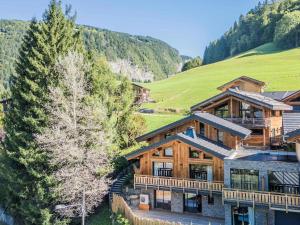 Chalet moderne et confortable avec jardin à Morzine - FR-1-754-95