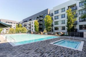 Santa Clara 1br w gym pool lounge nr tech HQs SFO-1403
