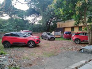 Pondy Prince Villa - Group Stay with Parking in Central Location