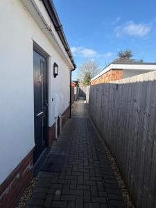 Modern Bright Flat near Station and Addenbrookes, Cambridge UK