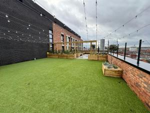 Modern 1 Bedroom Apartment in Leicester w Balcony