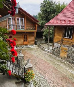 Котедж Топірець