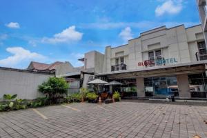 Collection O Near Exit Toll Gayamsari Formerly Buva Hotel