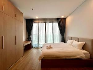 Lancaster Luminaire Hanoi Apartment - 1152 Lang street