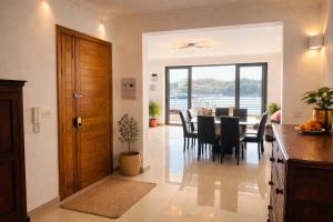 Valletta Harbour View - Signature