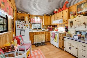 The Pineapple Ranchette