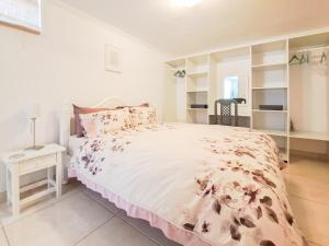 Spacious modern apartment in peacefull Las Coloradas, close to Papagayo Beaches