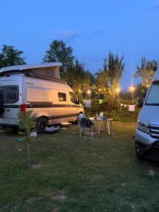 Hotel Restorant Natyra Diber Camping