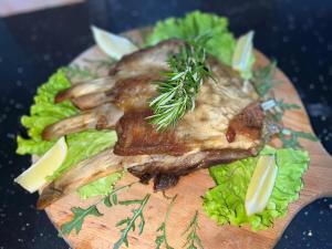 Hotel Restorant Natyra Diber Camping