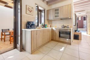 Phaistos Villas - Elegant South Residence by South Cretan Villas