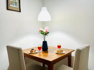 BluO 1BR Hitech City - Bathtub, Balcony, Gym