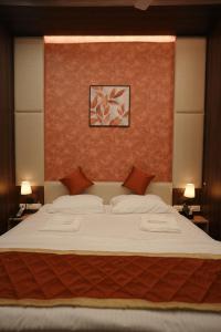 Gamagashree Hotel and Fine Dine