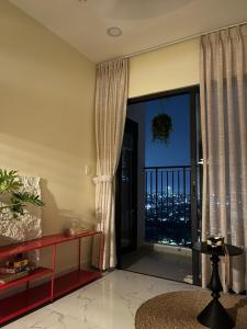 Healing Home - Charm Ruby Apartment