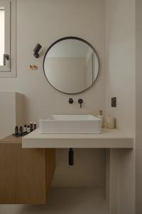 Kiva Luxury Suites Villas