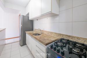 Apto em Cond. c Piscina a 300m da Praia HOR0285