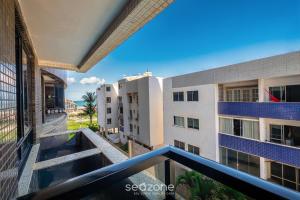 Apto em Cond. c Piscina a 300m da Praia HOR0285