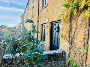 Wellington Terrace, Private Garden