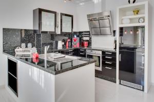 Casa Sevilla Finca SanJuan, Playa San Juan