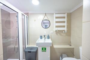 A Quintinha by YOUR KEY MADEIRA