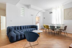 IV Novembre 7 By Bologna District