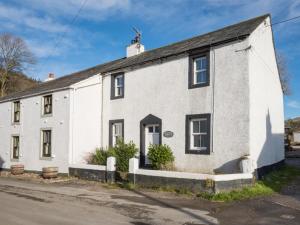 3 Bed in Keswick oc-sz397