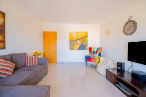 Lily - Fabulous 1-bed apt with roof terrace