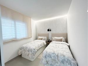 Amazing Sea Views, The Wave