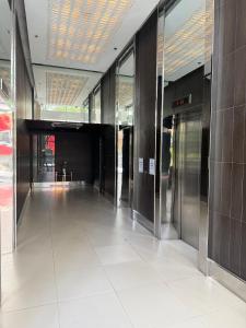 Spacious BGC 2 BR with a view