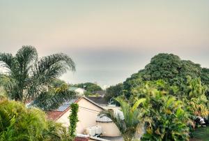 Umhlanga Villa & or Apartment with Pool & Patio