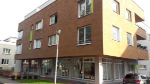 Modern city center apartment with private parking