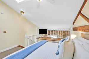 The Vonkampen on Front! Perfect location in the Heart of Downtown!