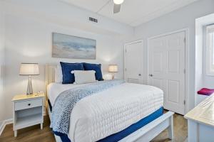 The View! On Water Street! Free parking