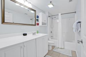 The View! On Water Street! Free parking