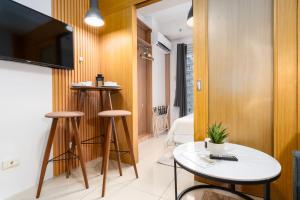 Brand New Luxury Japandi w Pool View MOA 15 min NAIA
