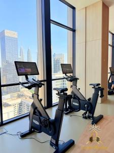 Sky Land KLCC Axon Residence Service Suite by Luxe Home