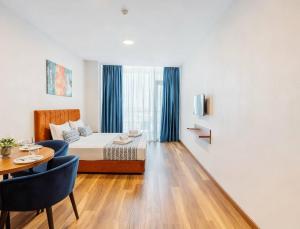 Apartments in Navi