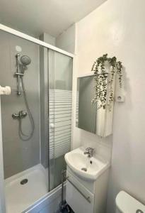 142 Suite Anceau - Cosy Apartment Paris Center
