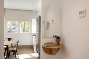 Home2Book Cozy & Modern Apt in Nervión, Sevilla