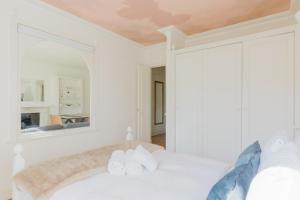 Snug 1BD Retreat in the Heart of Earls Court