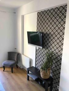 Beau T2- Route des Sanguinaires, au bord de leau