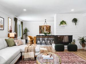 28649 Jackson Rd, Orange, OH 44022