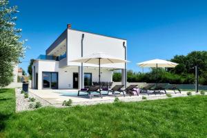 Villa Borina - House in a quiet location by Istrabook