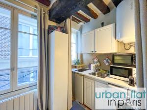 UrbanFlat 192 - 1 Bedroom Apartment in the very center of Paris