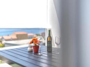 Luxury Villa La nonna Ana - heated pool, sea view, near Split