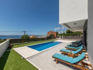 Luxury Villa La nonna Ana - heated pool, sea view, near Split